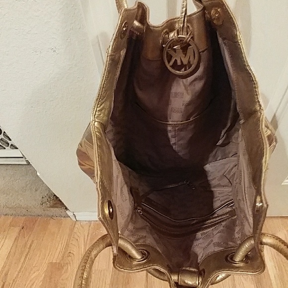 Michael Kors Purse - Picture 2 of 5